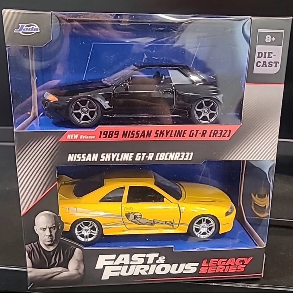 NEW- JADA TOYS Fast & Furious - NISSAN SKYLINE GTR R32 & R33 Legacy Series